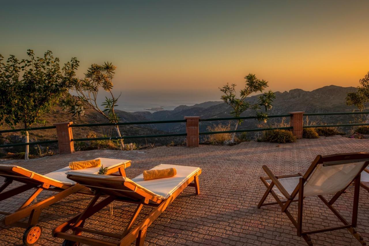 Best View Mountain Villa Temenia Экстерьер фото